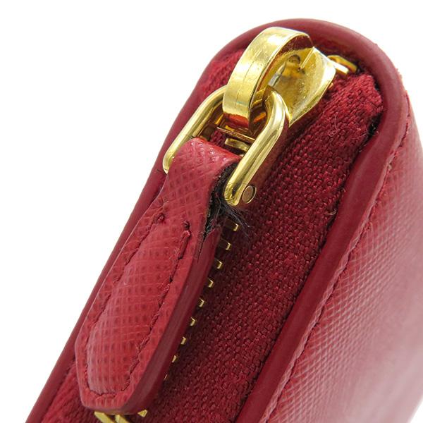 PRADA（プラダ） 長財布 サフィアーノ ラウンドファスナー レッド