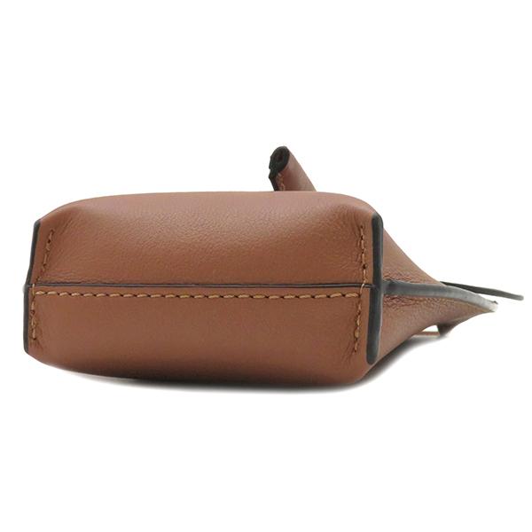 LOEWE（ロエベ） ショルダーバッグ エレファントポケット レザー
