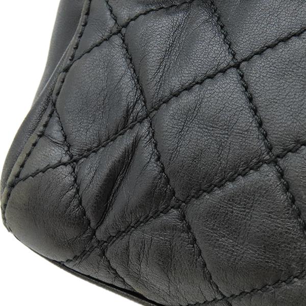 PRADA プラダ ショルダーバッグ チェーン キルティング