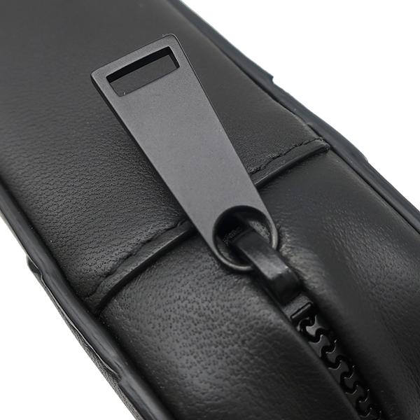 BOTTEGA VENETA（ボッテガ・ヴェネタ） ポーチ マキシ イントレ