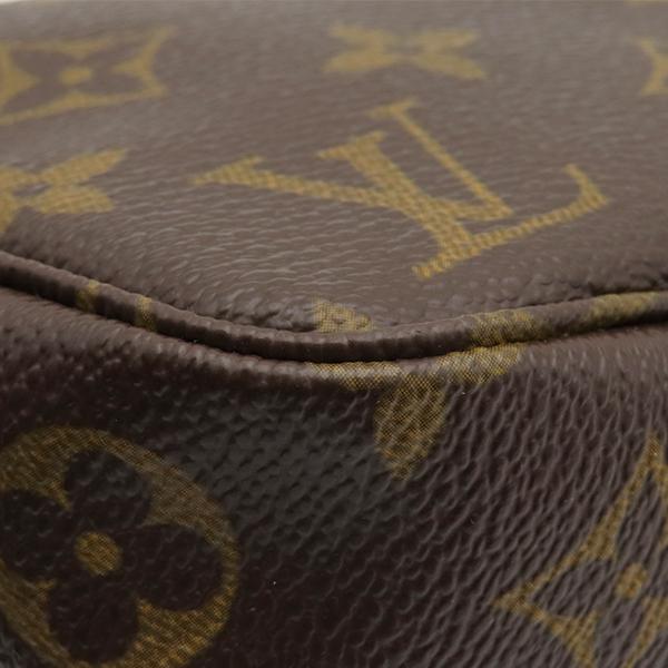 LOUIS VUITTON（ルイ・ヴィトン） アクセサリーポーチ モノグラム