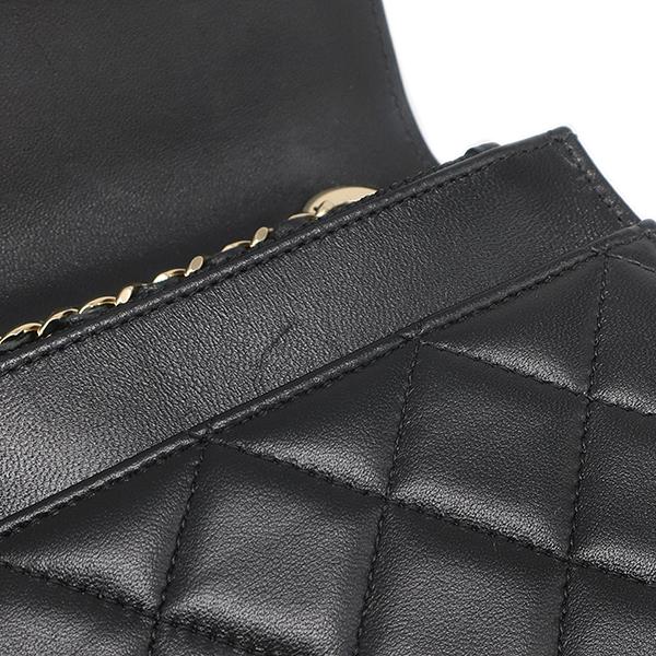 CHANEL（シャネル） チェーンウォレット トレンディCC マトラッセ