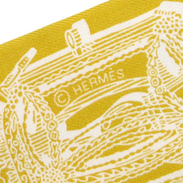 HERMES エルメスツイリー イエロー 人気柄 小さなシミと傷あり HERMES