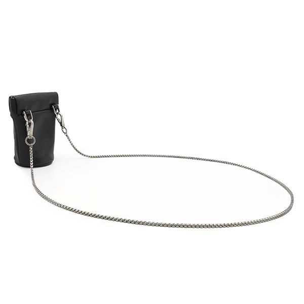 PRADA（プラダ） ポーチ ミニ ネックレスポーチ ラムスキン ブラック