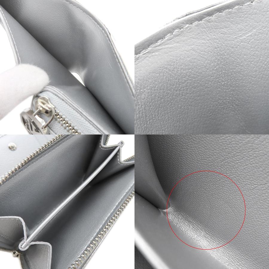 LOUIS VUITTON（ルイ・ヴィトン） 二つ折り財布 モノグラム