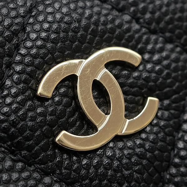 シャネル CHANEL 二つ折り財布 マトラッセ コンパクト ウォレット キャビアスキン ブラック ゴールド金具 ココマーク AP3178 ランダムシリアル【中古】 マトラッセ シャネル 二つ折り財布 コンパクト ウォレット キャビア