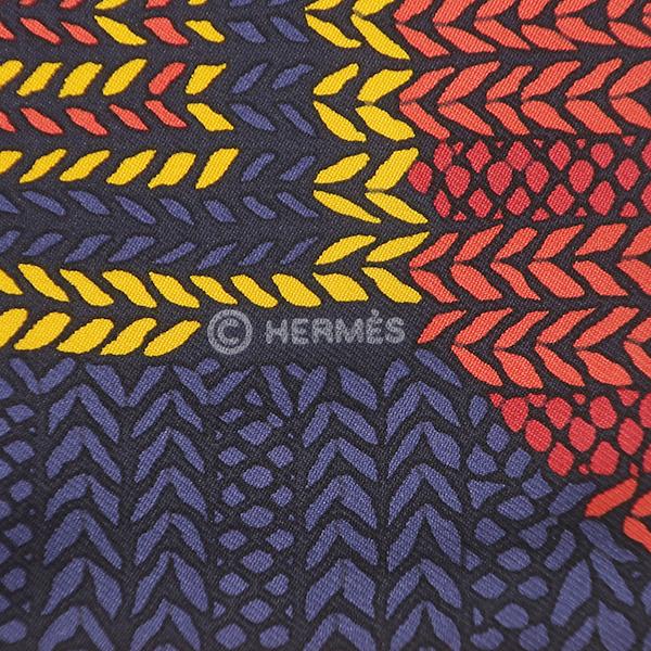 HERMES（エルメス） スカーフ カレ カレ90 シルク ネイビー ネイビー