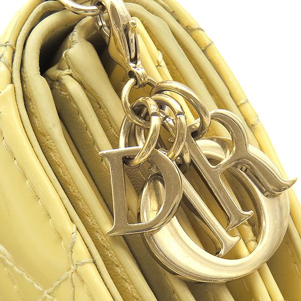 Lady Dior クリスチャン・ディオール 三つ折り財布 レディディオール