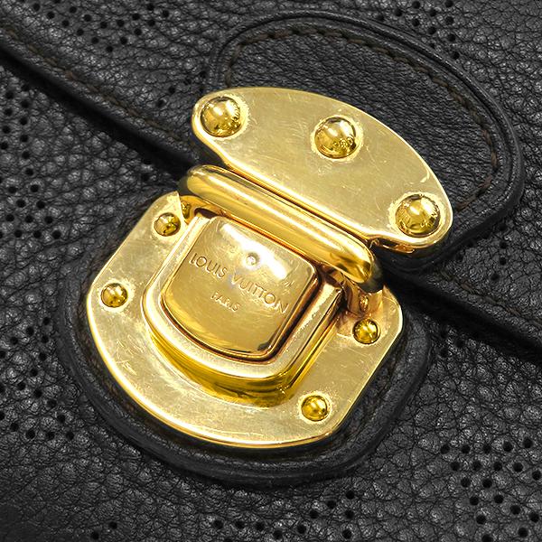 LOUIS VUITTON（ルイ・ヴィトン） 三つ折り財布 モノグラムマヒナ