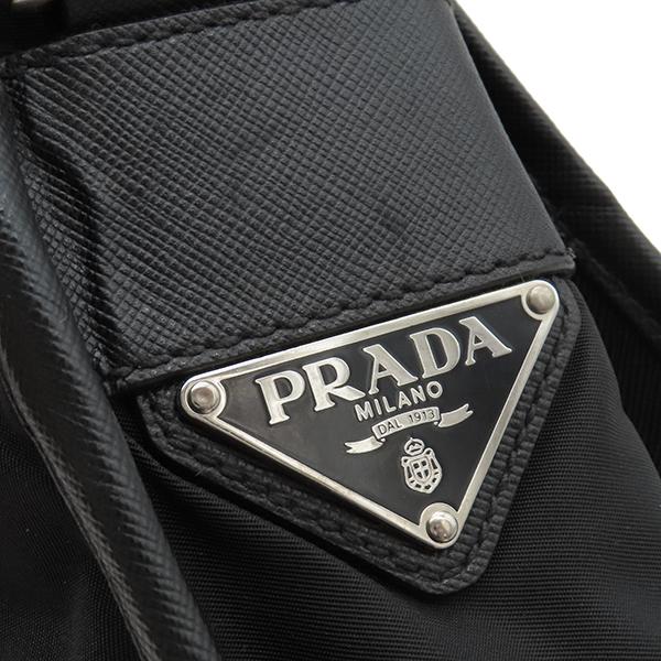 PRADA（プラダ） ショルダーバッグ 三角ロゴ ショルダ― ナイロン
