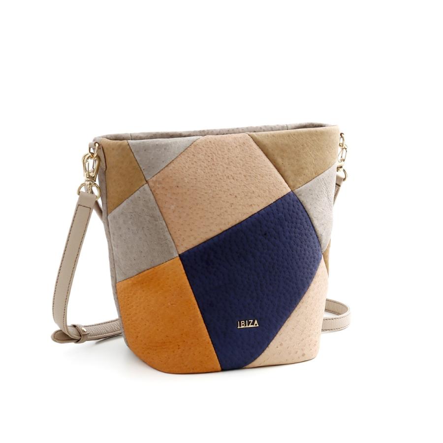 イビサ公式 ショルダー 斜めがけ バッグ ペッカリー 本革 レザー