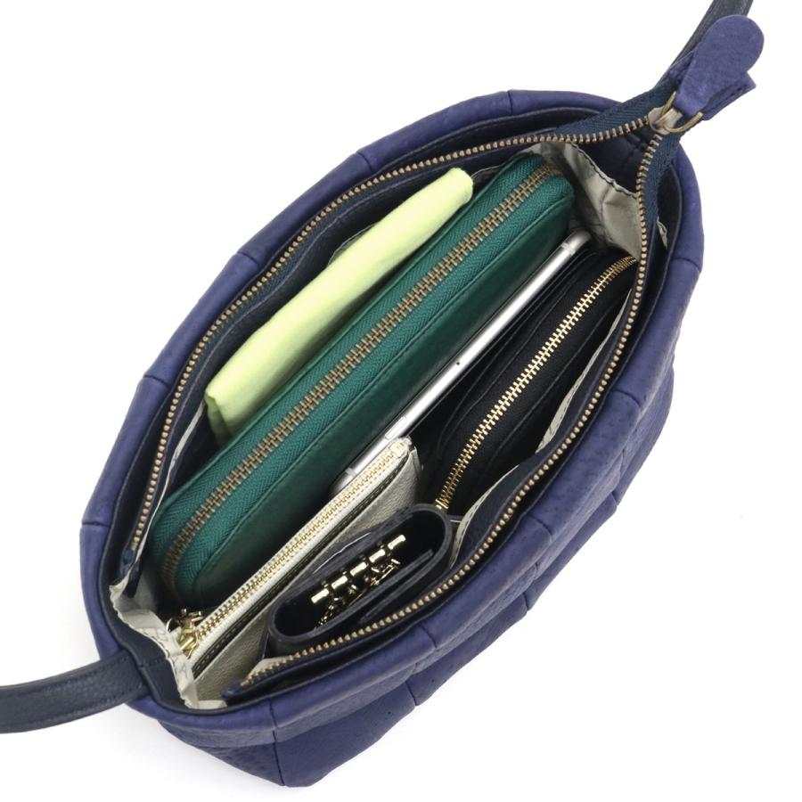 イビサ公式 ショルダー 斜めがけ バッグ ペッカリー 本革 レザー