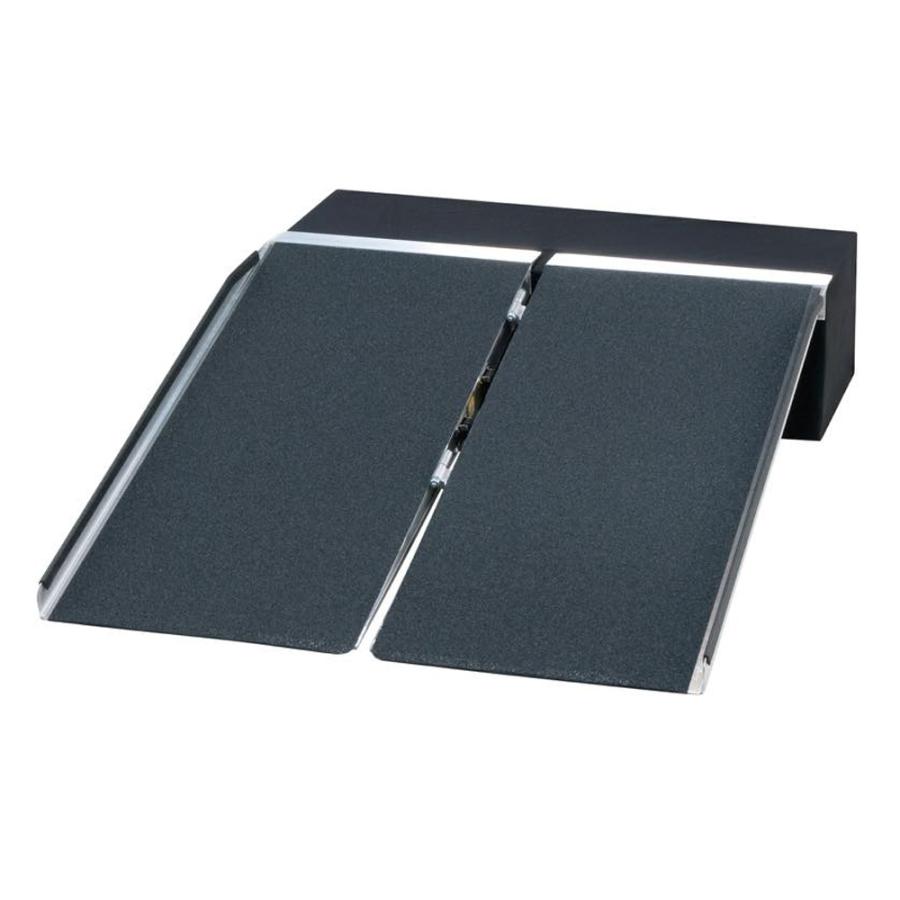 イーストアイ ポータブルスロープ アルミ2折式タイプ 全長1.5m／PVS150