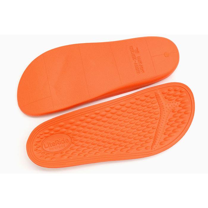 crocs（クロックス） スニーカー レディース & メンズ オン ザ