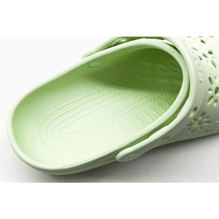 crocs（クロックス） サンダル レディース & メンズ クラシック