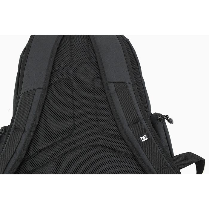 DC SHOES（ディーシーシューズ） ディーシー リュック DC チョーカーズ