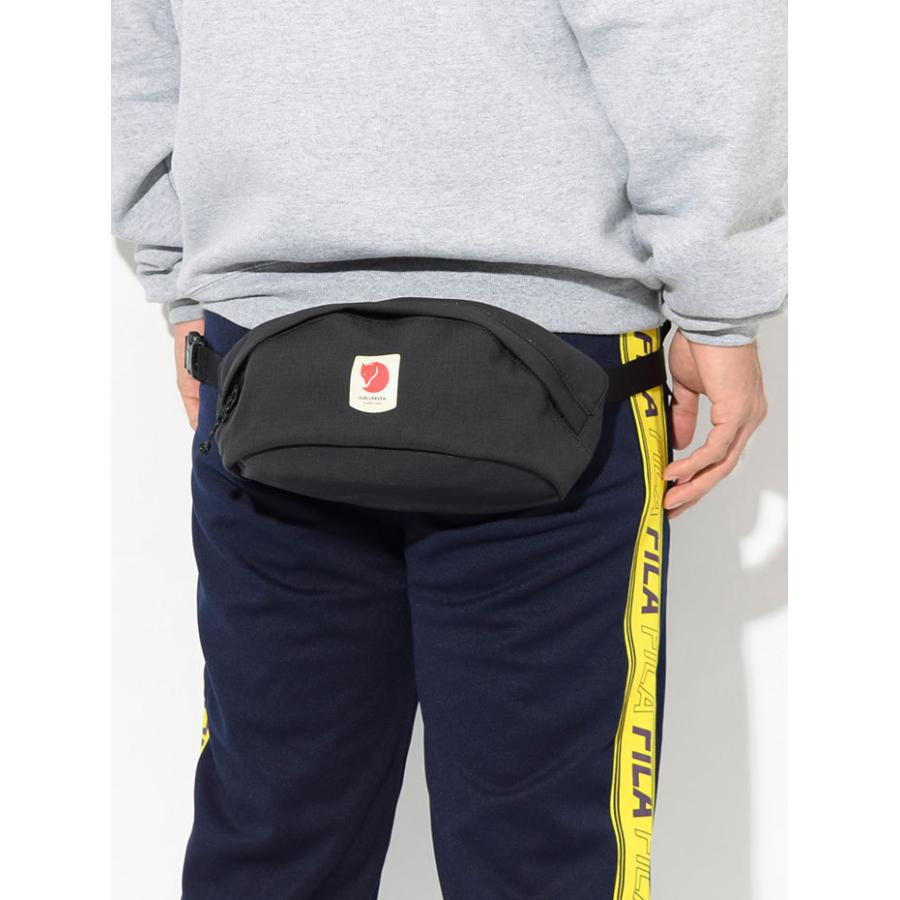 FJALL RAVEN（フェールラーベン） ウエストバッグ ウルボ ミディアム