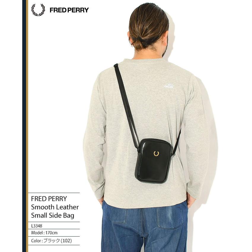 FRED PERRY（フレッドペリー） ショルダーバッグ スムース レザー