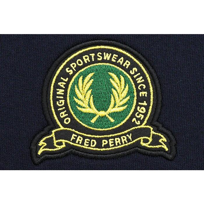 FRED PERRY（フレッドペリー） トレーナー メンズ テニス バッジ