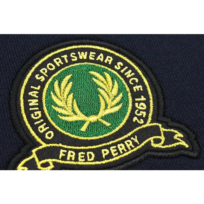 FRED PERRY（フレッドペリー） トレーナー メンズ テニス バッジ