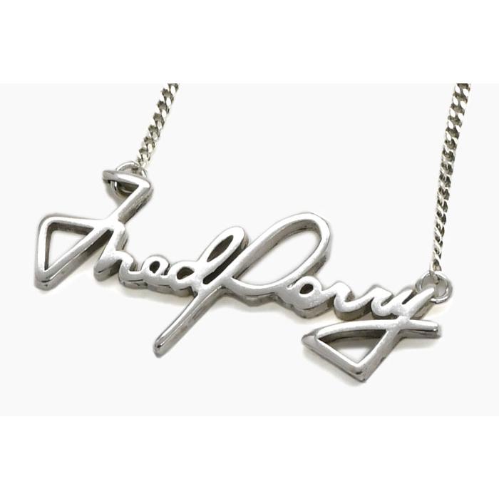 フレッドペリー シルバーネックレス Laurel Wreath Necklace(1SZ 910：METALLIC SILVER): | FRED