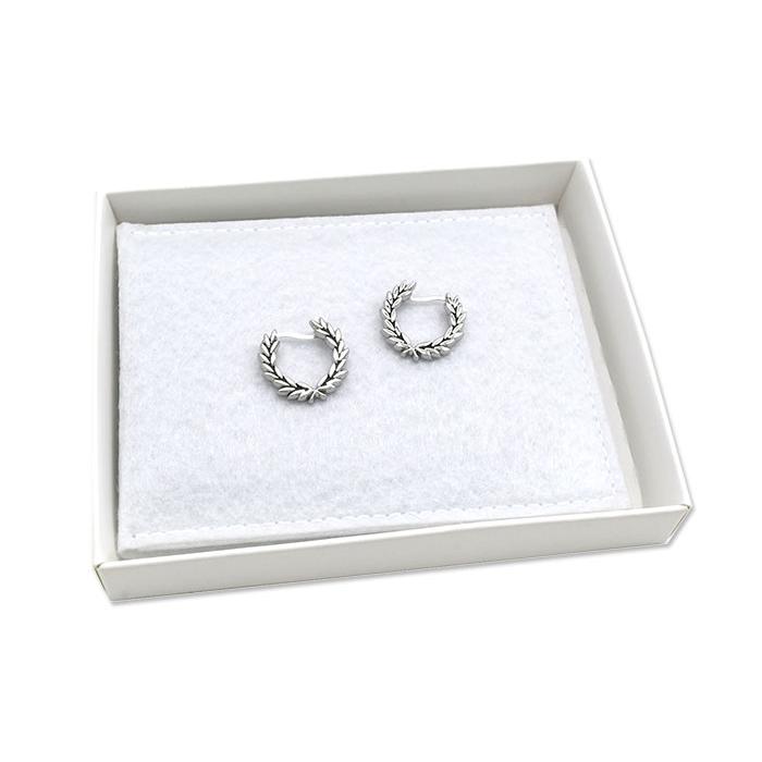 FRED PERRY（フレッドペリー） ピアス ローレル リース ミニ