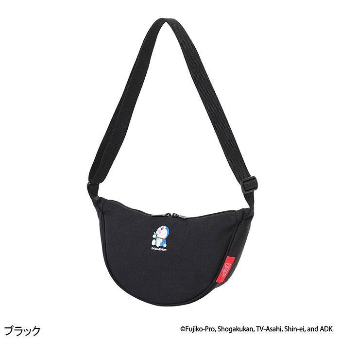 限定PLEATSMAMAドラえもんコラボサコッシュバッグ黒⭐︎新品タグ付韓国 Manhattan Portage（マンハッタンポーテージ） ショルダーバッグ