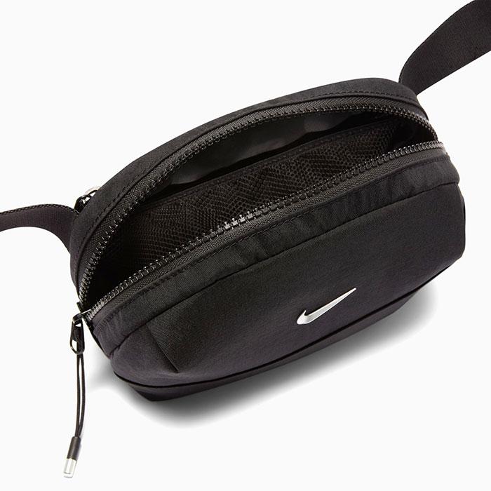 NIKE（ナイキ） ウエストバッグ オーラ ウエスト パック ブラック
