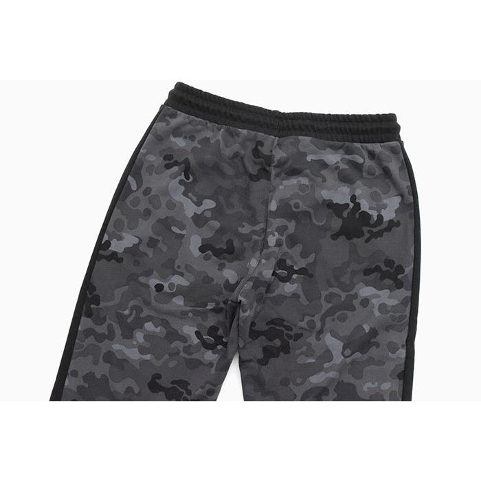 Puma 迷彩柄 シャツ・ショーツセット Puma 迷彩柄 シャツとショーツ セット Puma 迷彩柄 シャツ