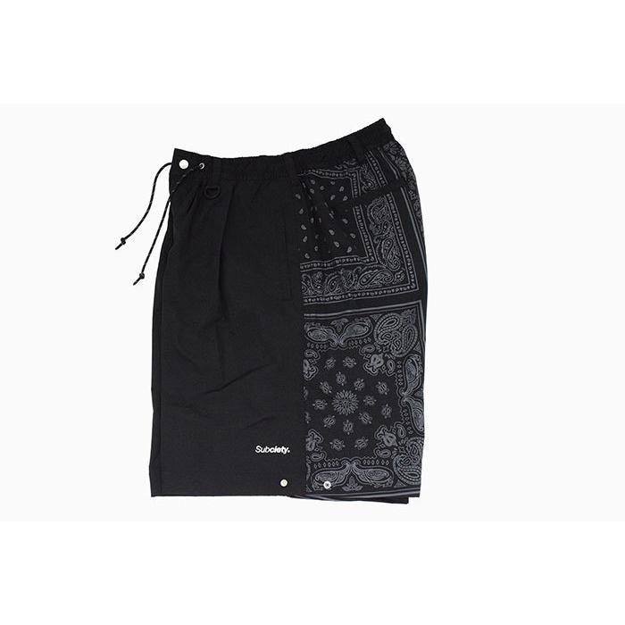 美品　コーチ　coach メンズ　ハーフパンツ　短パンショーツ　総柄　M 黒 美品 コーチ coach メンズ ハーフパンツ 短パン ショーツ 総柄 M