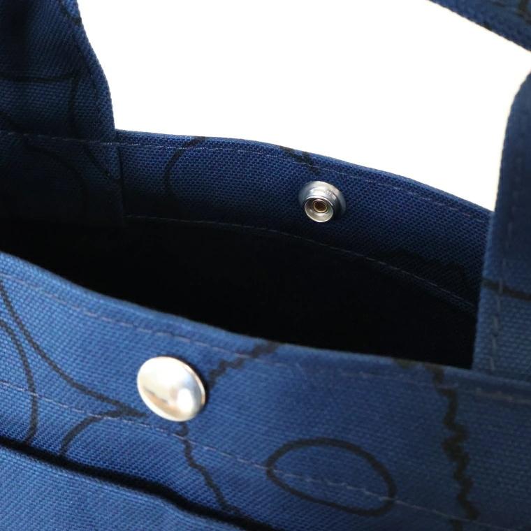 マリメッコ トートバッグ ピィイルト ウニッコ ブルー 紺 marimekko Lunchbag Piirto Unikko 北欧 ギフト おしゃれ | marimekko | 05