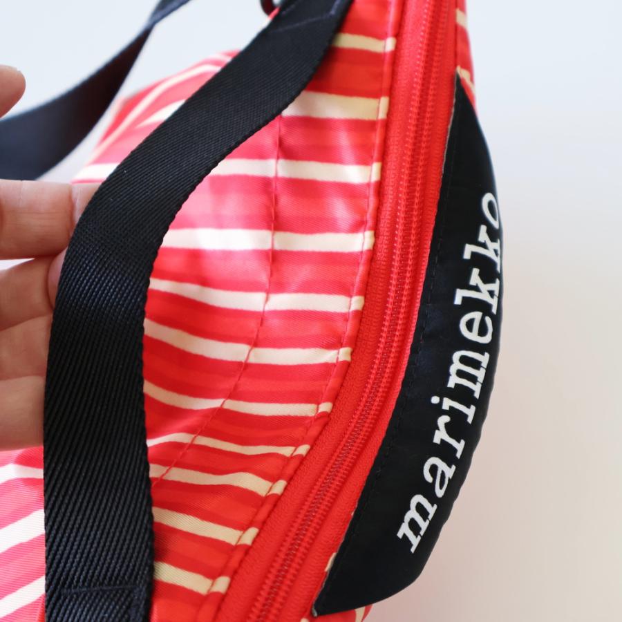 マリメッコ ショルダーバッグ クロスボディー ピッコロ レッド 赤 軽量 ポケット marimekko バッグ Neat Crossbody Piccolo おしゃれ 母の日 お散歩バッグ | marimekko | 02
