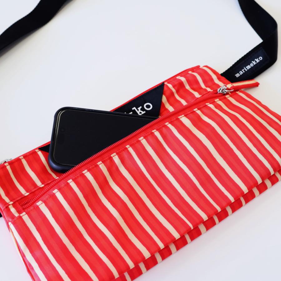 マリメッコ ショルダーバッグ クロスボディー ピッコロ レッド 赤 軽量 ポケット marimekko バッグ Neat Crossbody Piccolo おしゃれ 母の日 お散歩バッグ | marimekko | 03