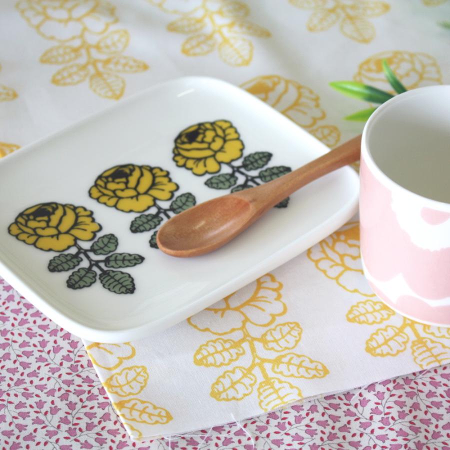 marimekko マリメッコ ミニプレート ヴィヒキルース イエロー marimekko マリメッコ ミニプレート ヴィヒキルース イエロー