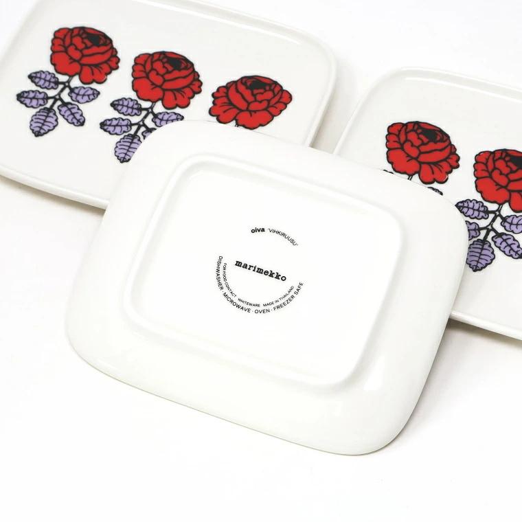 マリメッコ ミニプレート 角皿 15.5cm ヴィヒキルース レッド ライラック No.143 アジア限定 marimekko 小皿 磁器 正規品 | marimekko | 02