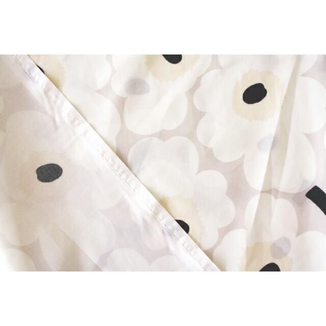 marimekko マリメッコ 生地 ピエニウニッコ ベージュ地 marimekko マリメッコ 生地 ピエニウニッコ ベージュ地