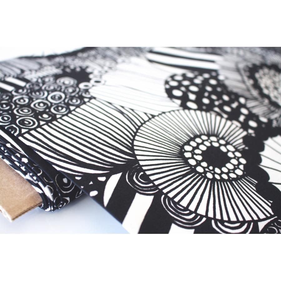 marimekko マリメッコ 生地 ピエニシイルトラ プータルハ No.190