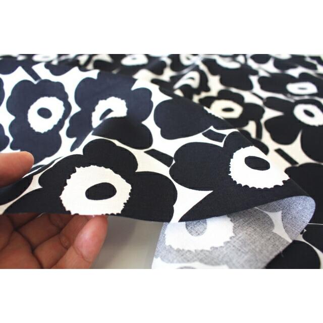 marimekko マリメッコ 生地 ハーフカット 色違い2枚セット ミニ marimekko マリメッコ 生地 ハーフカット 色違い2枚セット ミニ
