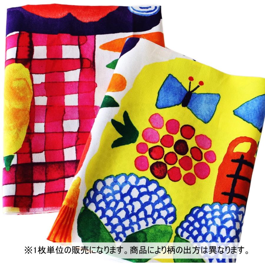 marimekko マリメッコ ケサトリ 生地 ハーフカット はぎれ