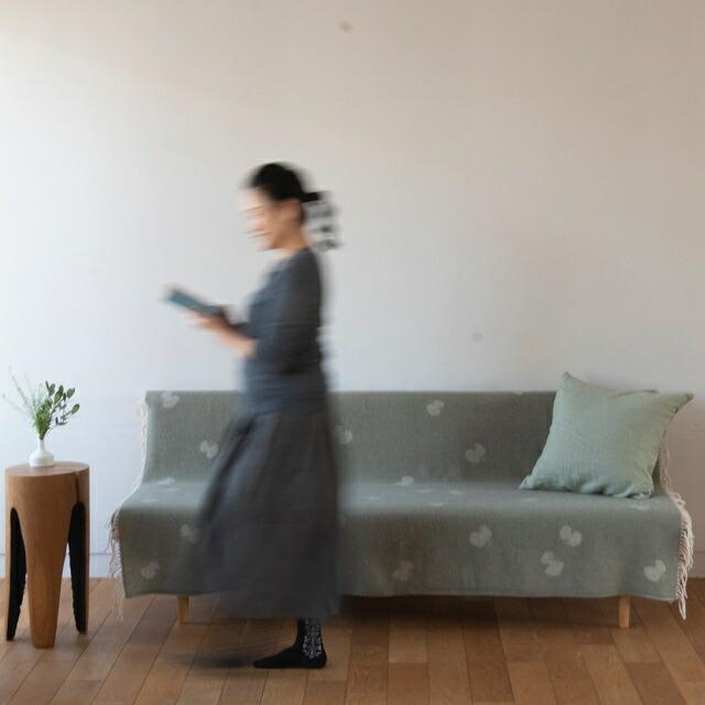 KLIIPPAN ミナペルホネン　オリーブグレー ブランケット　スロー　大判 KLIIPPAN ミナペルホネン オリーブグレー ブランケット スロー 大判