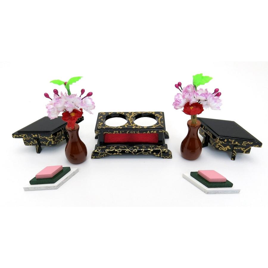 雛道具】 菱三宝 黒唐草 20号 雛人形 雛用 ミニサイズ 雛道具 三宝 菱