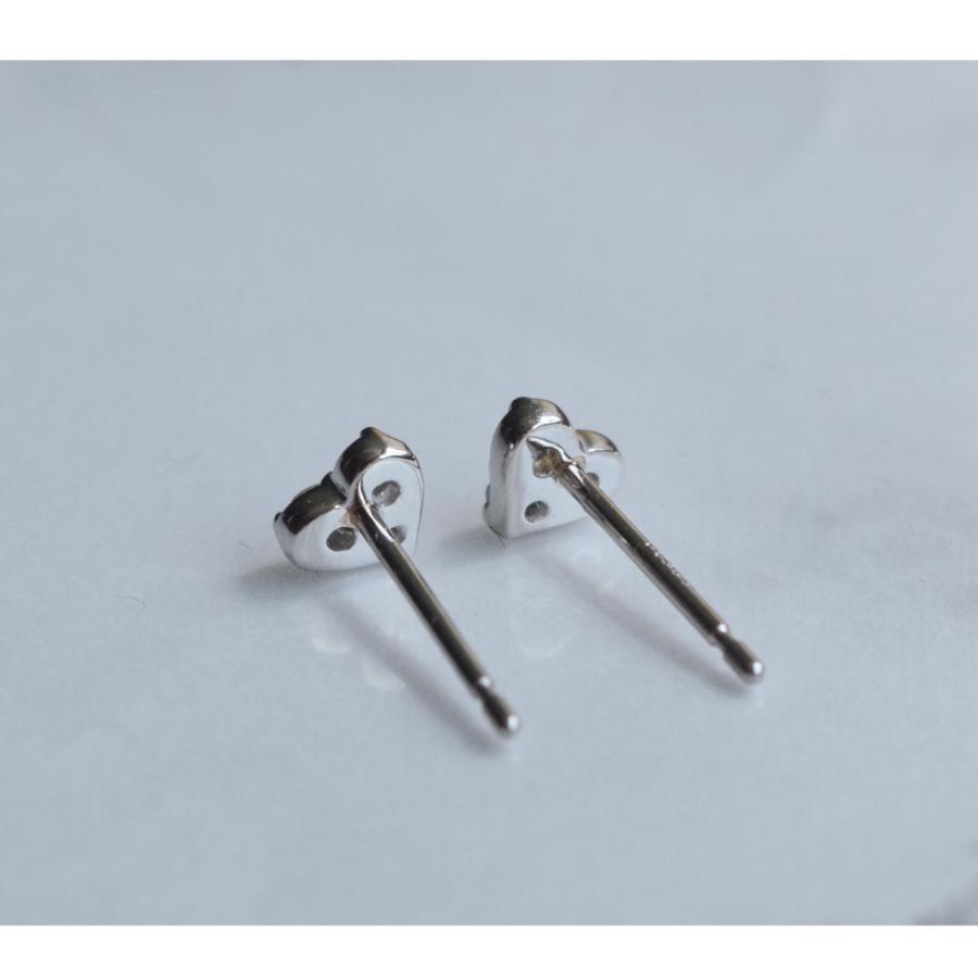 受注生産】ピアス プラチナ Pt950 ダイヤモンド スタッドタイプ ハート