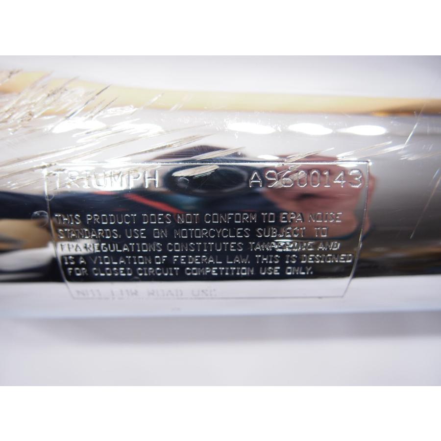 トライアンフ スラクストン900純正オプション サイレンサー右 トライアンフ スラクストン900純正オプション サイレンサー右