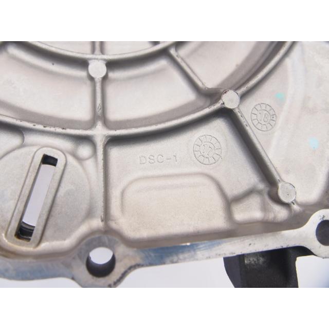 ニンジャ250 EX250P 18-21年 純正エンジンカバー右クラッチ ニンジャ250 EX250P 18-21年 純正エンジンカバー右クラッチ