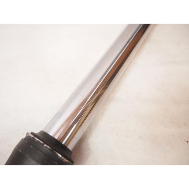 W650フロントフォーク左_曲がりなくショック効いてます。39mm W650フロントフォーク左_曲がりなくショック効いてます。39mm