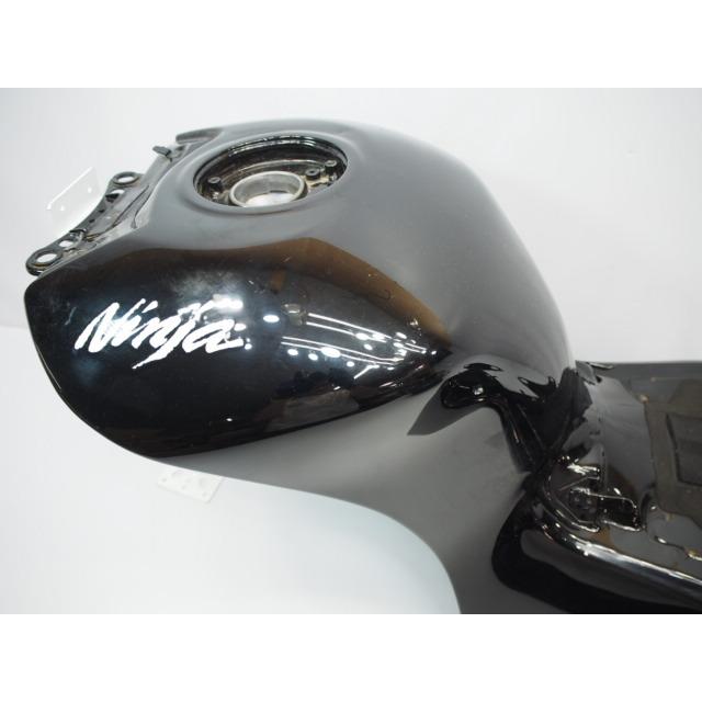 ZZR1400ガソリンタンク燃料タンク_フューエルタンクZX14_ZX ZZR1400ガソリンタンク燃料タンク_フューエルタンクZX14_ZX