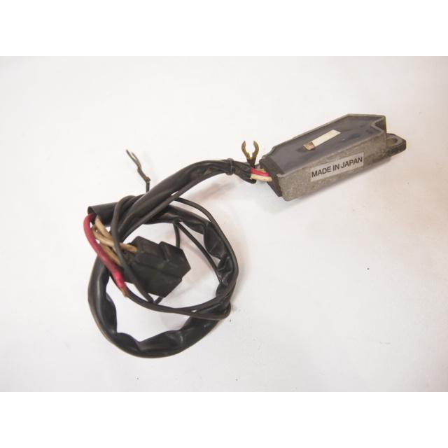 V-MAX1200純正レギュレーター_割れはなし未チェック確認用に。電装品