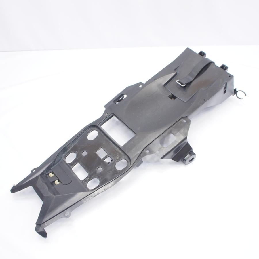 割れ無!YZF-R25.RG10J.15年-.純正インナーリアフェンダー.アンダー