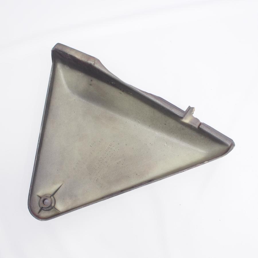 まだまだ使える!CB400SF.NC31.純正サイドカバー右.MY9 : 壱濱部品