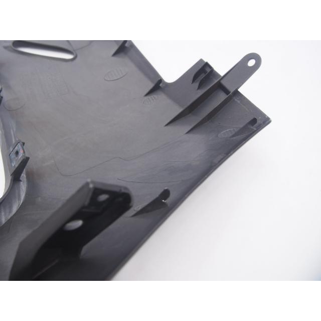 割れ無PCX125/150/ハイブリッド.JF81.KF30.JF84/純正アンダーカウル右